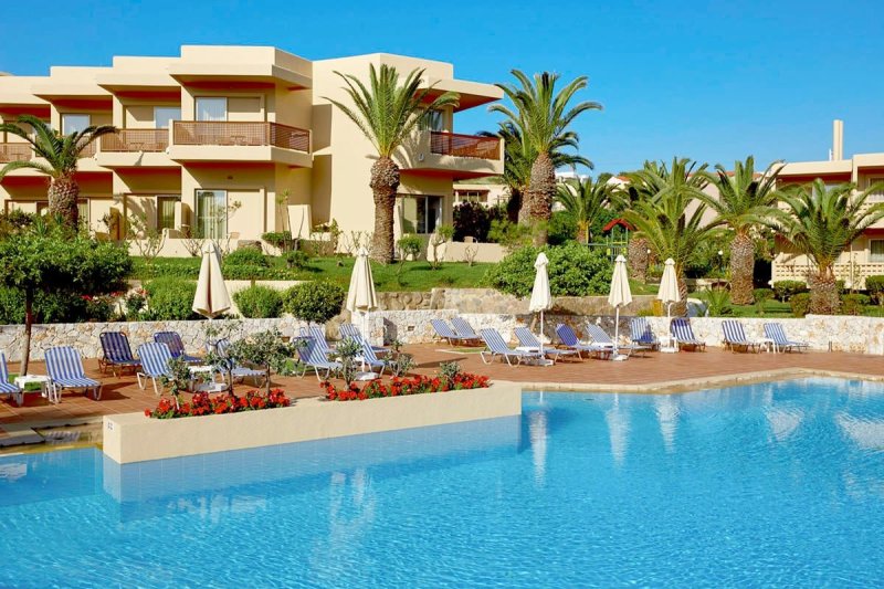 Kréta Agia Marina utazás Giannoulis Santa Marina Beach Resort