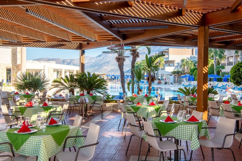 Kréta Hersonissos utazás Grand Holiday Resort