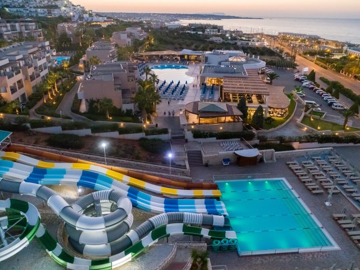 Kréta Hersonissos utazás Grand Holiday Resort