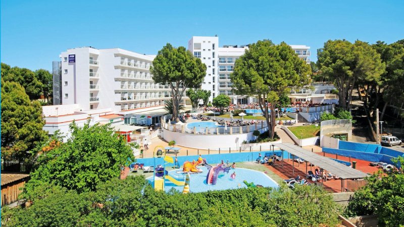 Mallorca utazás Hotel Aluasun Torrenova