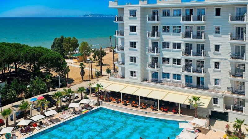 Durres utazás Hotel Amelia Mare