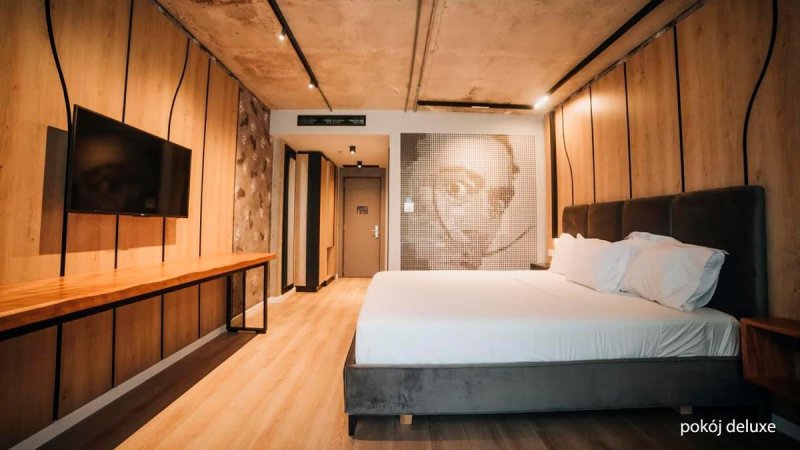 Albánia utazás Hotel AMR