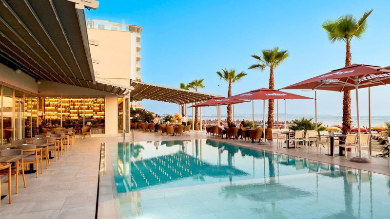 Albánia utazás Hotel AMR