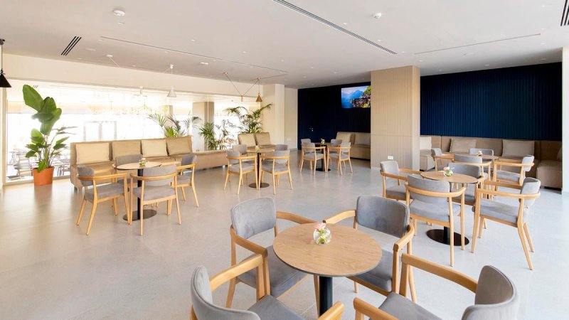 Albánia utazás Hotel AMR