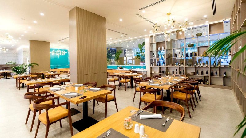 Albánia utazás Hotel AMR