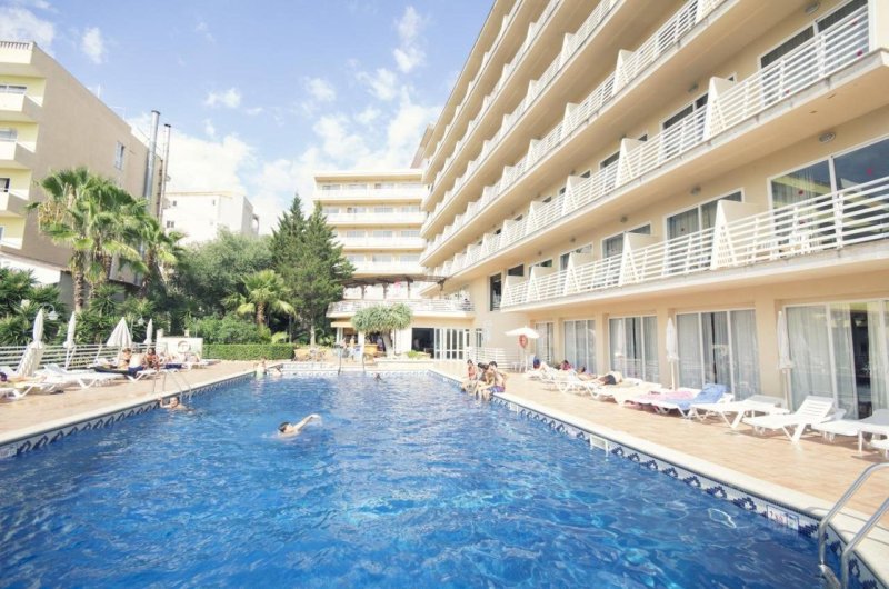 Hotel Azuline Bahamas Mallorca El Arenal