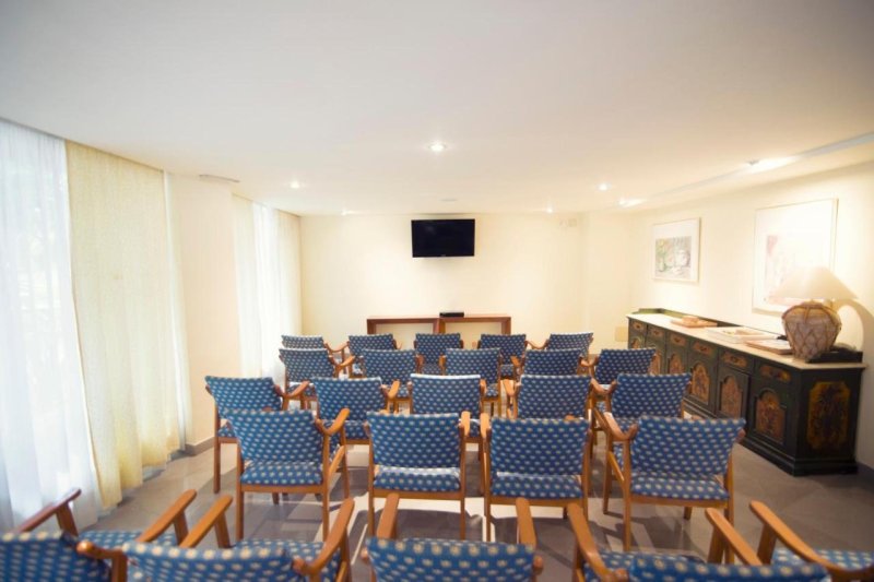 Mallorca El Arenal utazás Hotel Azuline Bahamas