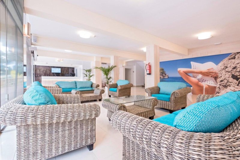 Hotel Azuline Bahamas Mallorca El Arenal