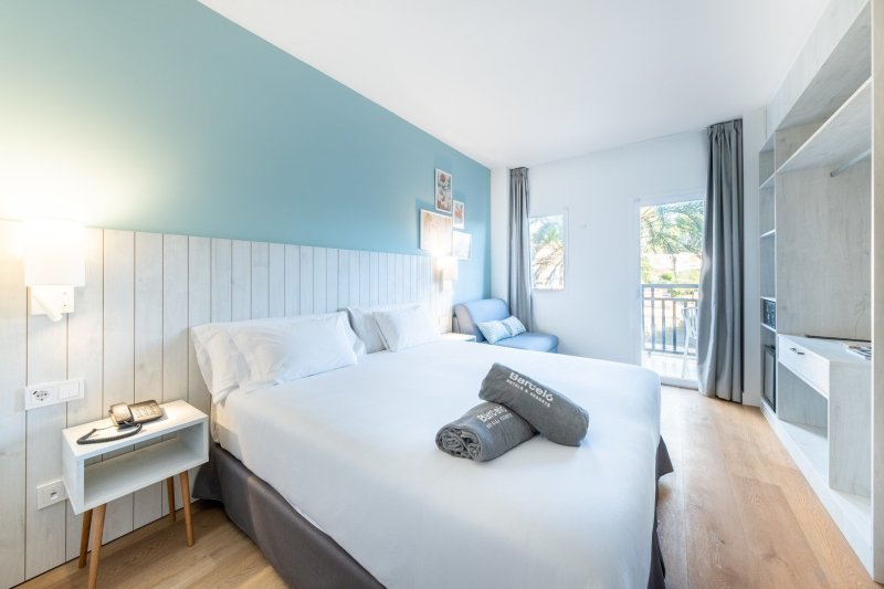 Mallorca Cala Dor utazás Hotel Barcelo Ponent Beach