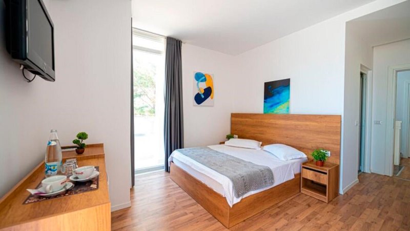 Albánia utazás Hotel Besani