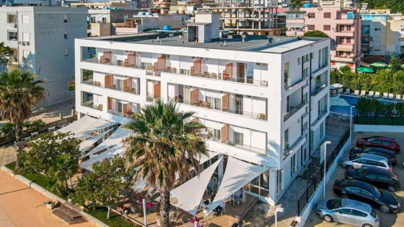 Albánia utazás Hotel Besani