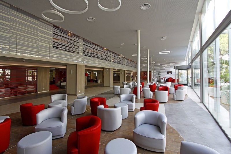 Mallorca Can Picafort utazás Hotel BG Tonga Design & Suites Tower