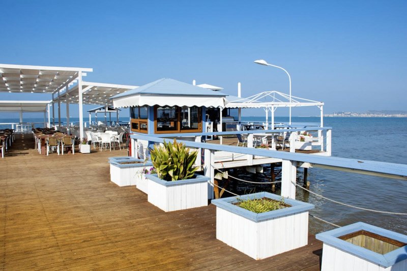Durres utazás Hotel Bleart