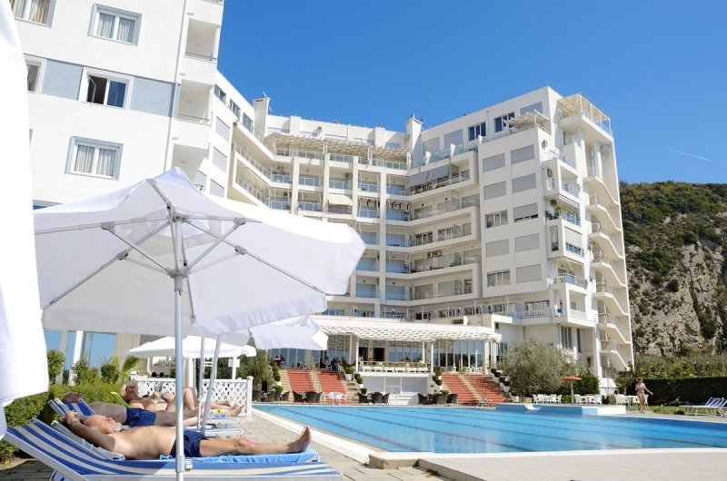 Durres utazás Hotel Bleart