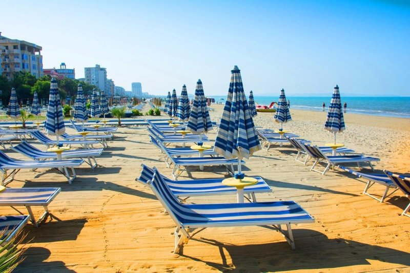 Durres utazás Hotel Bleart