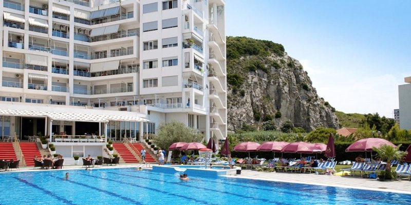 Durres utazás Hotel Bleart