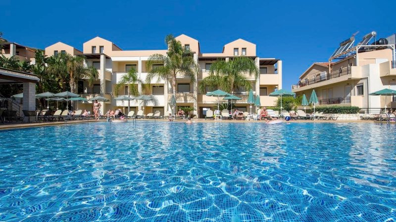 Kréta Kato Stalos utazás Hotel Creta Palm