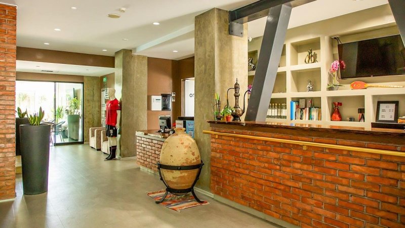 Hotel Dyrrah Albánia