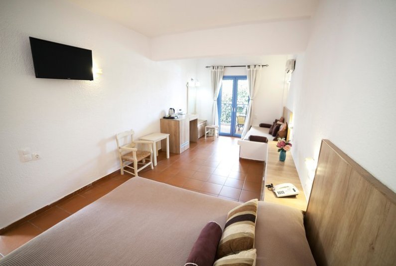 Kréta Istron utazás Hotel Elpida Village