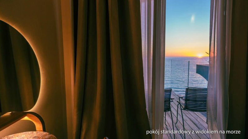 Durres utazás Hotel Epidamn White Sensation