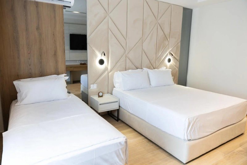 Durres Golem utazás Hotel Fafa Aqua Palace