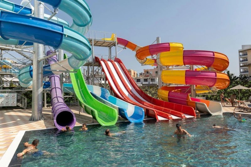 Durres Golem utazás Hotel Fafa Aqua Palace