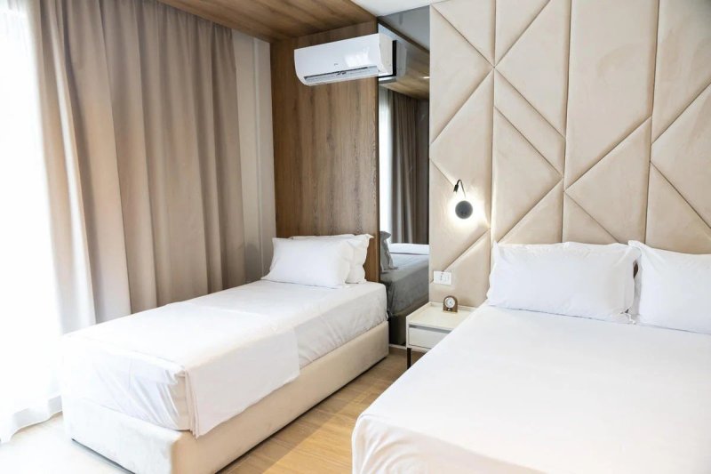 Durres Golem utazás Hotel Fafa Aqua Palace