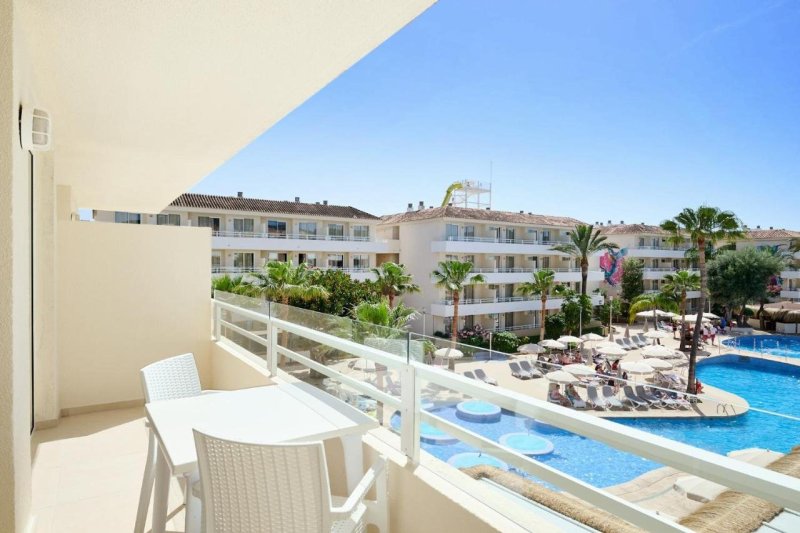 Mallorca Magaluf utazás Hotel Fergus Club Mallorca Waterpark