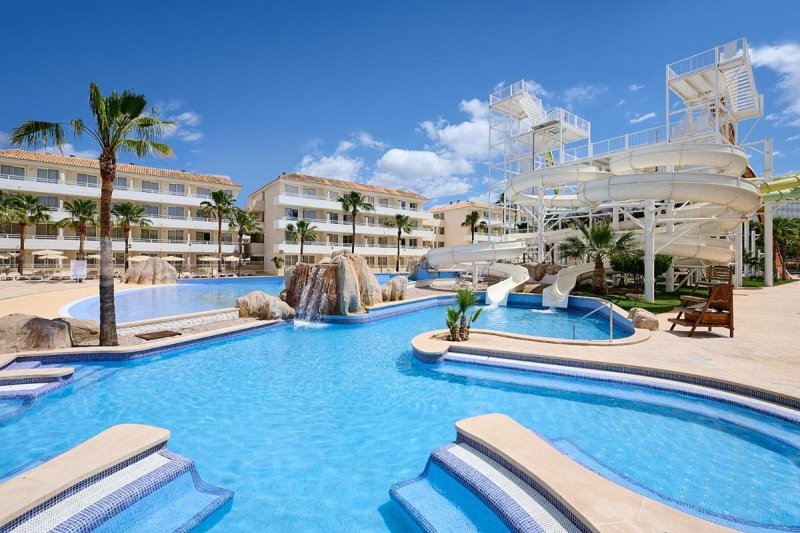 Mallorca Magaluf utazás Hotel Fergus Club Mallorca Waterpark