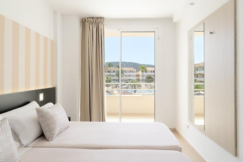 Mallorca Magaluf utazás Hotel Fergus Club Mallorca Waterpark