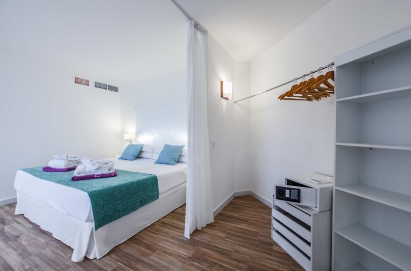 Hotel Fergus Style Cala Blanca Suites Mallorca Santa Ponça