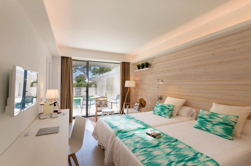 Mallorca Palma Nova utazás Hotel Fergus Style Palmanova