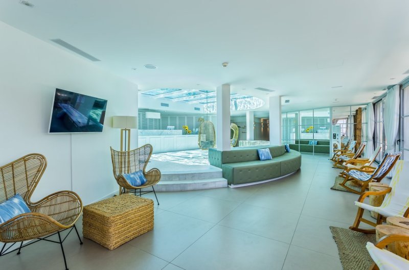 Mallorca Palma Nova utazás Hotel Fergus Style Palmanova