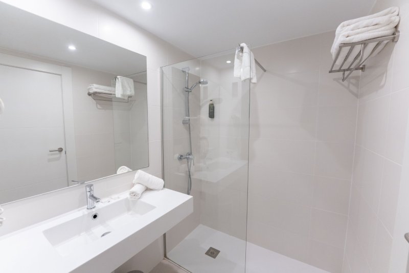 Mallorca Magaluf utazás Hotel Flamboyan-Caribe