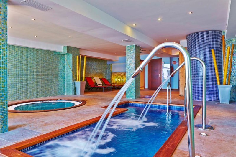 Mallorca Magaluf utazás Hotel Flamboyan-Caribe