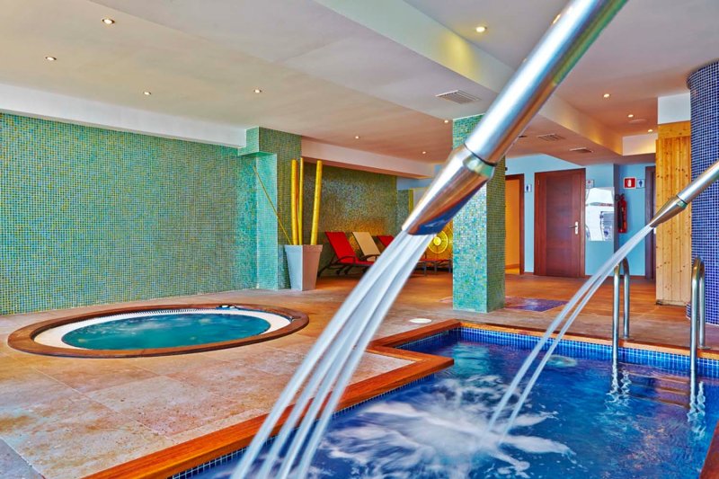 Mallorca Magaluf utazás Hotel Flamboyan-Caribe