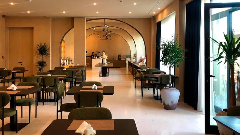 Durres utazás Hotel Flower & Spa