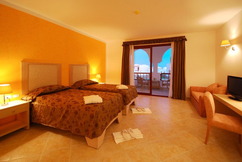 Marsa Alam utazás Hotel Gorgonia Beach Resort