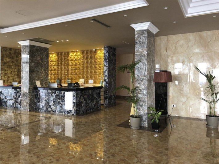 Albánia utazás Hotel Grand Blue Fafa