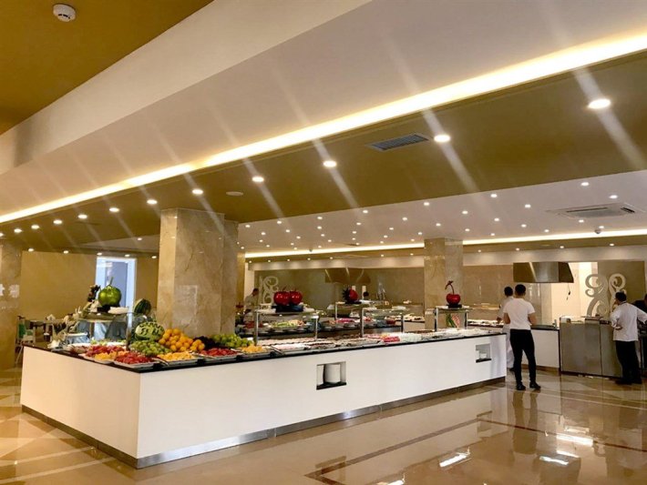 Albánia utazás Hotel Grand Blue Fafa