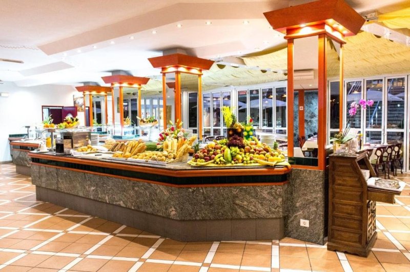 Gran Canaria Playa del Ingles utazás Hotel HL Sahara Playa