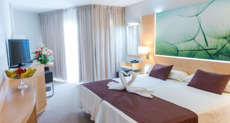 Gran Canaria Playa del Ingles utazás Hotel HL Sahara Playa