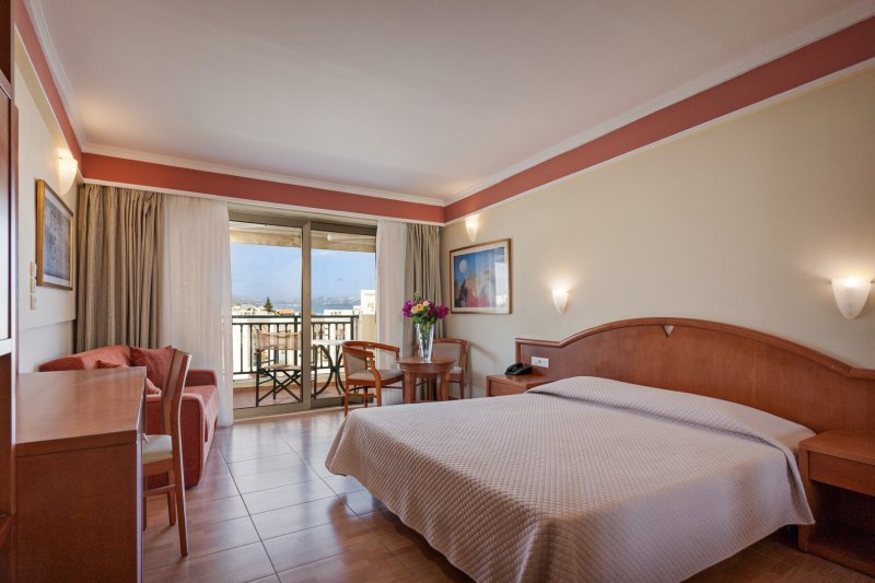 Kréta Georgioupolis utazás Hotel Hydramis Palace Beach Resort