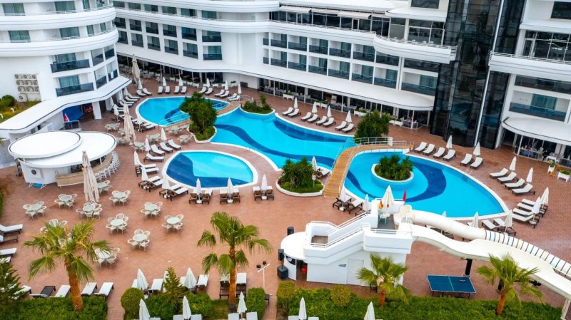 Alanya utazás Hotel Laguna Beach Alya Resort