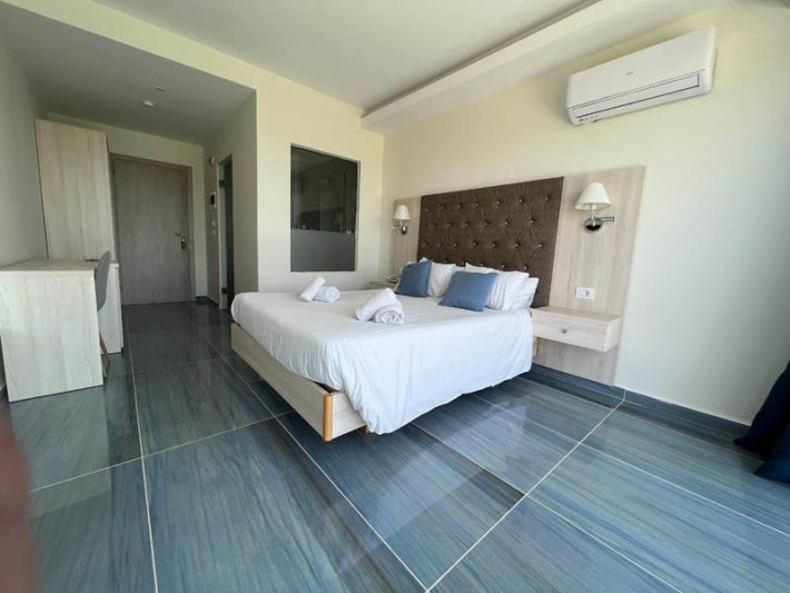 Korfu Perithia utazás Hotel Laguna Holiday Resort