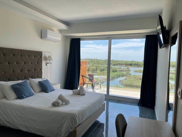 Korfu Perithia utazás Hotel Laguna Holiday Resort