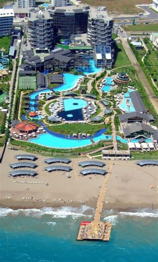 Antalya utazás Hotel Limak Lara De Luxe Resort
