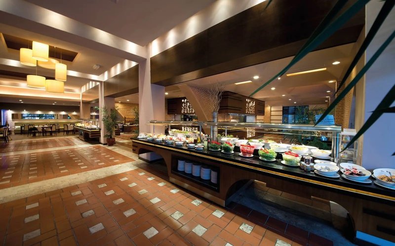 Kemer utazás Hotel Limak Limra