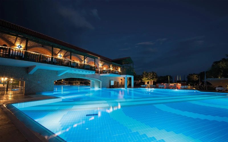 Kemer utazás Hotel Limak Limra