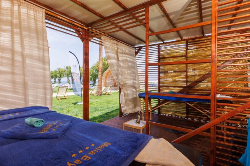 Kréta Malia utazás Hotel Malia Bay Beach Hotel & Bungalows